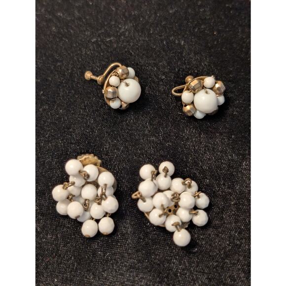 Two Pair Vintage Milk Glass Beaded Earrings One Screw On & One Clip On - Picture 5 of 5